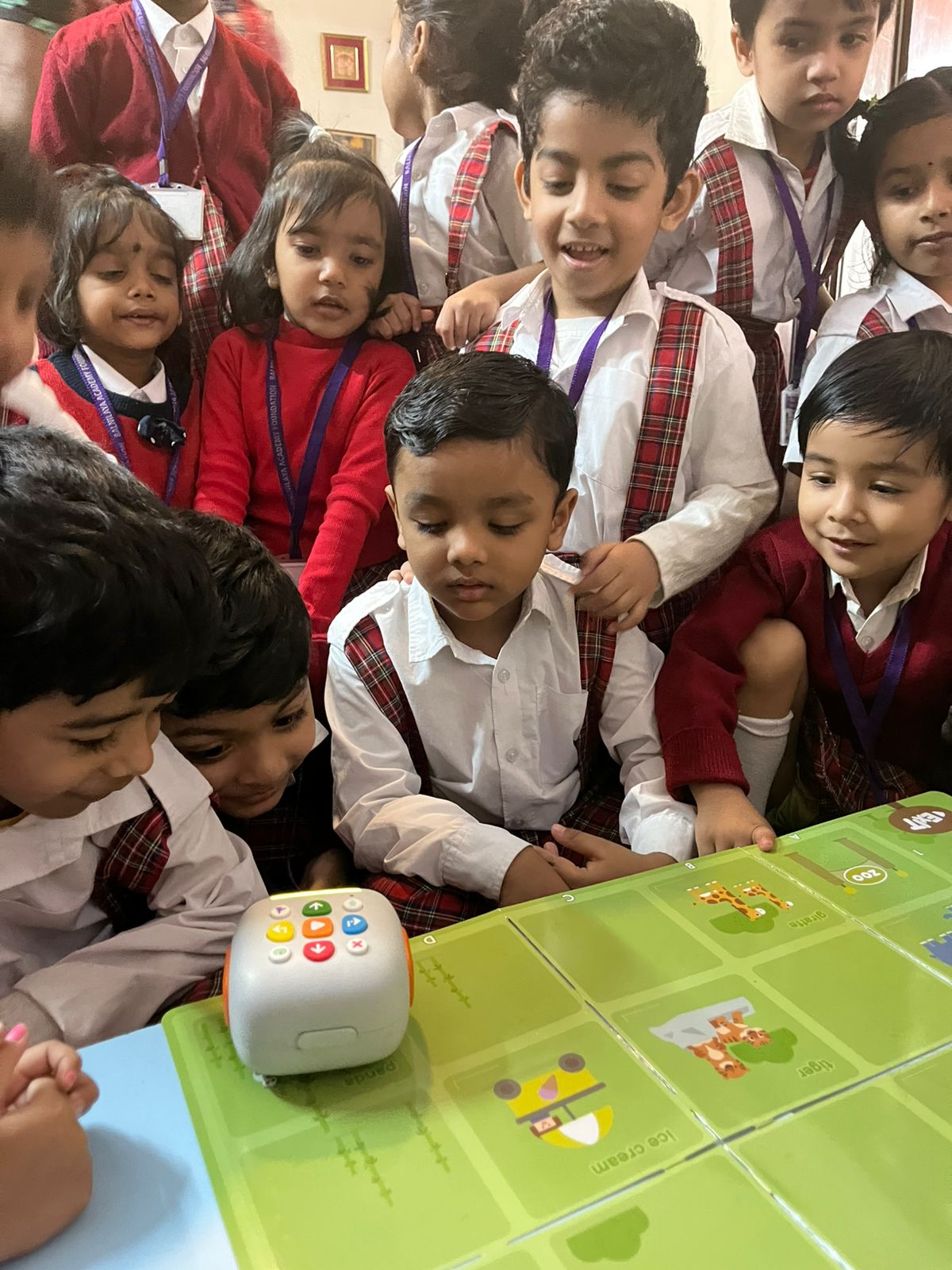 Coding and maker activity for students
